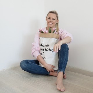 Andrea Andrassy feet photo 18