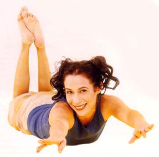 Andrea Beltrão feet photo 1