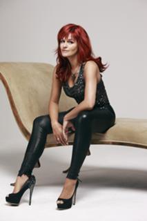Andrea Berg feet photo thumbnail