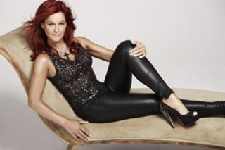 Andrea Berg feet photo thumbnail