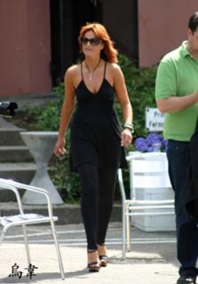 Andrea Berg feet photo thumbnail