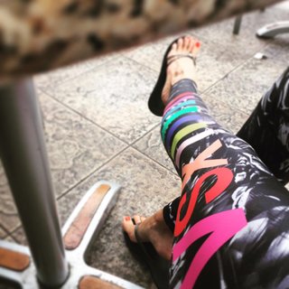Andrea Bogart feet photo 7