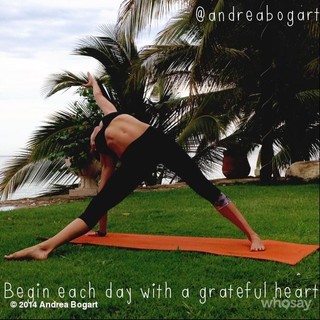 Andrea Bogart feet photo 7