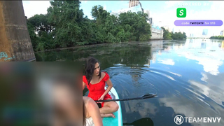 Andrea Botez feet photo thumbnail