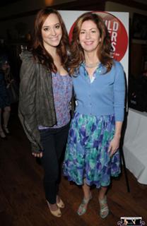 Andrea Bowen feet photo 5