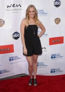 Andrea Bowen feet photo 17