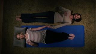Andrea Bowen feet photo 8