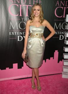 Andrea Bowen feet photo 5