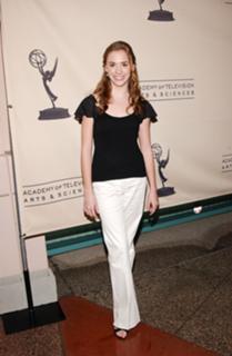 Andrea Bowen feet photo 17