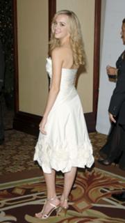 Andrea Bowen feet photo 16