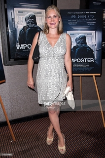 Andrea Canning feet photo 1