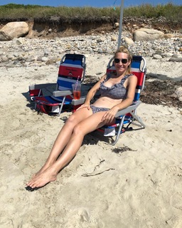 Andrea Canning feet photo 5