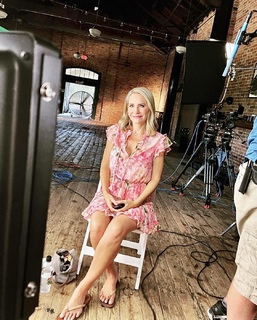 Andrea Canning feet photo 17