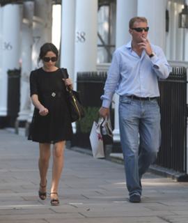 Andrea Corr feet photo thumbnail