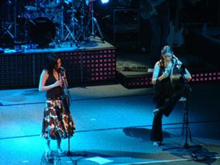 Andrea Corr feet photo thumbnail
