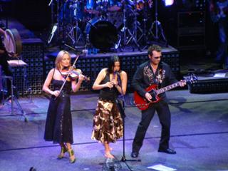 Andrea Corr feet photo thumbnail