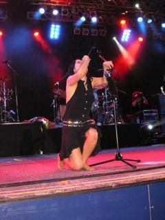 Andrea Corr feet photo thumbnail