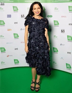 Andrea Corr feet photo thumbnail