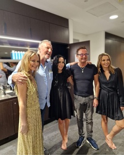 Andrea Corr feet photo thumbnail