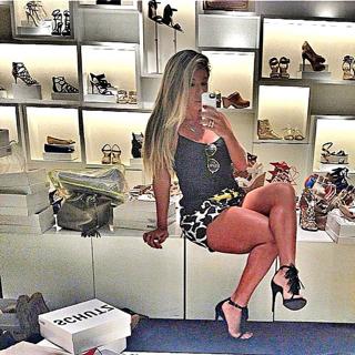 Andrea De Andrade feet photo 6