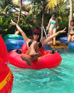 Andrea De Andrade feet photo 20