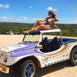 Andrea De Andrade feet photo 3
