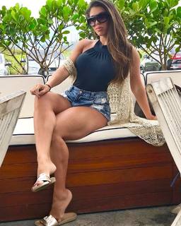 Andrea De Andrade feet photo 7