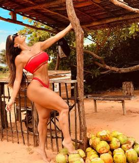 Andrea De Andrade feet photo 12