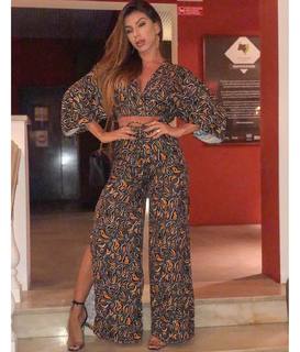Andrea De Andrade feet photo 1