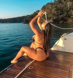 Andrea De Andrade feet photo 10