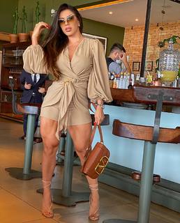 Andrea De Andrade feet photo 8