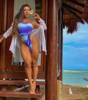 Andrea De Andrade feet photo 16