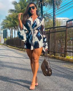 Andrea De Andrade feet photo 13