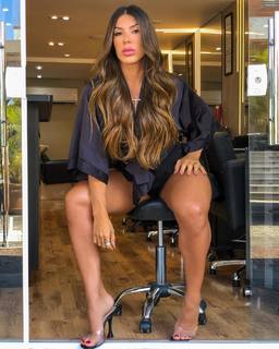 Andrea De Andrade feet photo 3