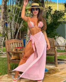 Andrea De Andrade feet photo 1