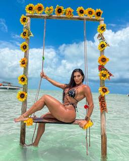 Andrea De Andrade feet photo 9