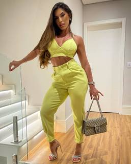 Andrea De Andrade feet photo 16