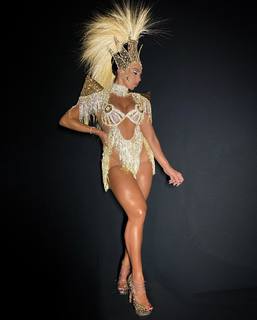 Andrea De Andrade feet photo 17