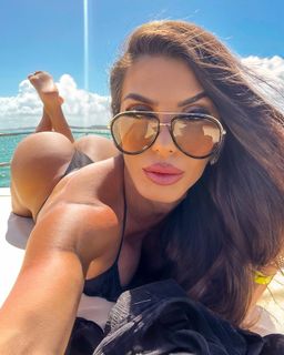 Andrea De Andrade feet photo 15