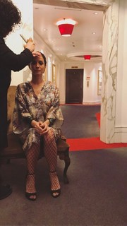 Andrea Delogu feet photo thumbnail