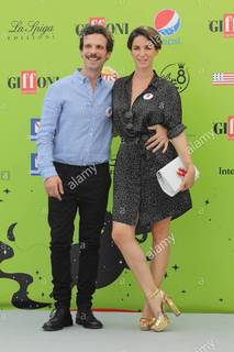 Andrea Delogu feet photo thumbnail