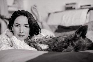 Andrea Delogu feet photo thumbnail