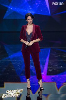 Andrea Delogu feet photo thumbnail