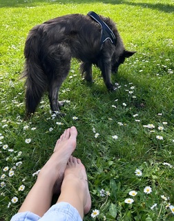 Andrea Delogu feet photo thumbnail