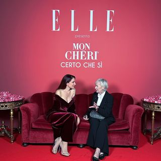 Andrea Delogu feet photo thumbnail