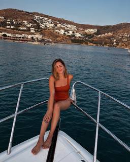 Andrea Duro feet photo 8