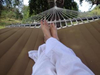 Andrea Elson feet photo 2