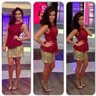 Andrea Escalona feet photo thumbnail