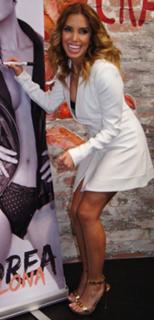 Andrea Escalona feet photo thumbnail