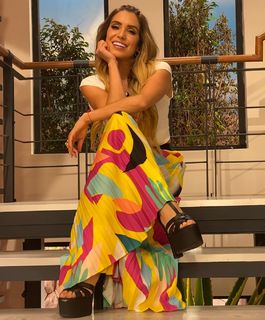 Andrea Escalona feet photo thumbnail